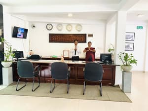 thumbnail: Reception