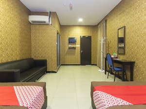 thumbnail: Room