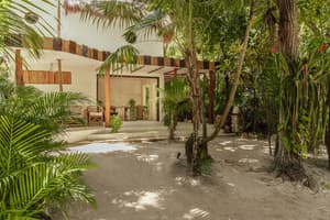 thumbnail: Terrace/patio