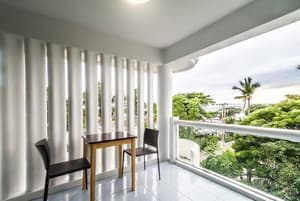 thumbnail: Balcony