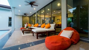 thumbnail: Terrace/patio
