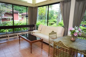 thumbnail: Living room