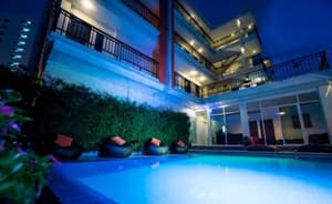 thumbnail: Exterior