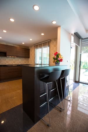 thumbnail: In-room dining