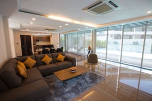 thumbnail: Living area
