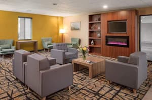 thumbnail: Lobby sitting area