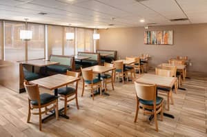 thumbnail: Breakfast area
