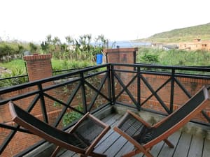 thumbnail: Balcony