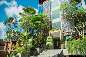 thumbnail: Exterior