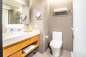 thumbnail: Bathroom