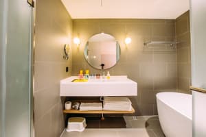 thumbnail: Bathroom