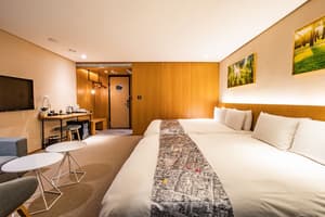 thumbnail: Room