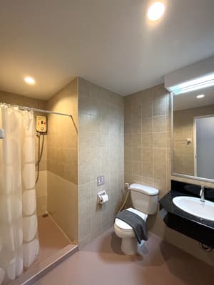 thumbnail: Bathroom