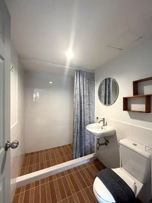 thumbnail: Bathroom