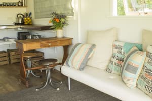thumbnail: Living area