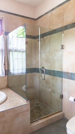 thumbnail: Bathroom shower