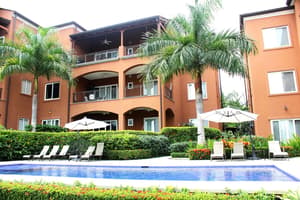 thumbnail: Outdoor pool