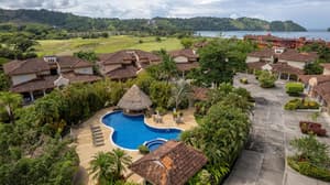 thumbnail: Outdoor pool