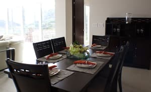 thumbnail: In-room dining