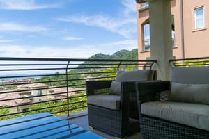 thumbnail: Balcony
