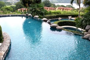 thumbnail: Outdoor pool