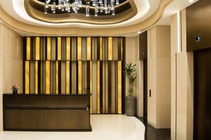 thumbnail: Interior entrance