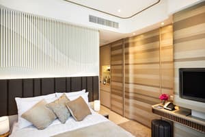 thumbnail: Room