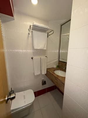 thumbnail: Bathroom