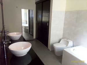 thumbnail: Bathroom