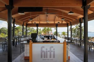 thumbnail: Bar (on property)