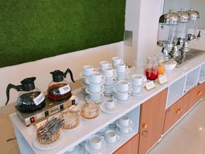 thumbnail: Breakfast buffet