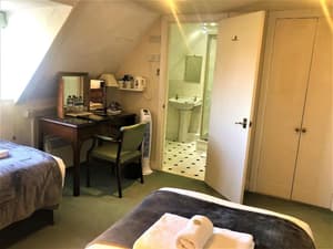 thumbnail: Room
