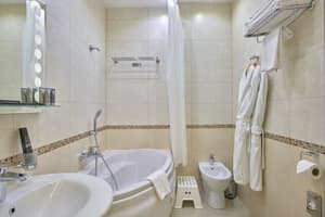 thumbnail: Bathroom