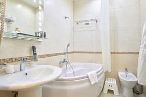 thumbnail: Bathroom