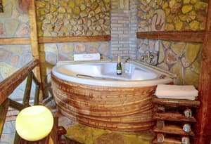 thumbnail: Jetted tub