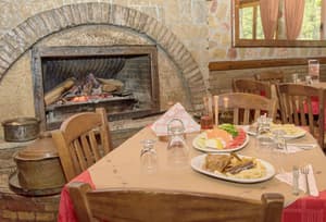 thumbnail: Restaurant