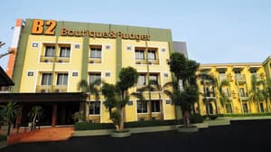 thumbnail: Front of property