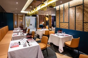 thumbnail: Restaurant