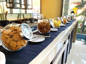 thumbnail: Food and drink
