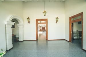 thumbnail: Front of property