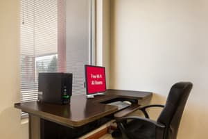 thumbnail: Business center