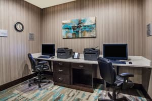 thumbnail: Business center