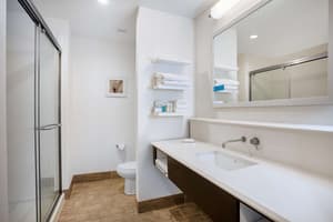 thumbnail: Bathroom shower