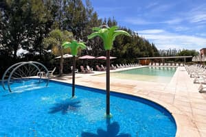 thumbnail: Pool