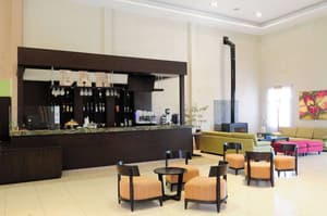 thumbnail: Lobby lounge