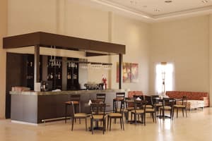 thumbnail: Lobby lounge