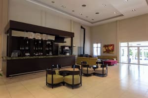 thumbnail: Lobby lounge