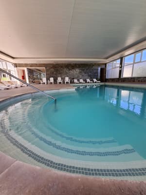 thumbnail: Pool