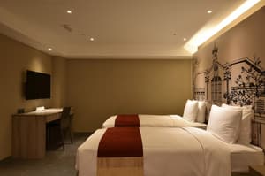 thumbnail: Room