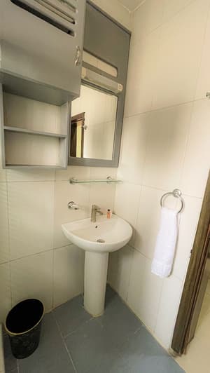 thumbnail: Bathroom